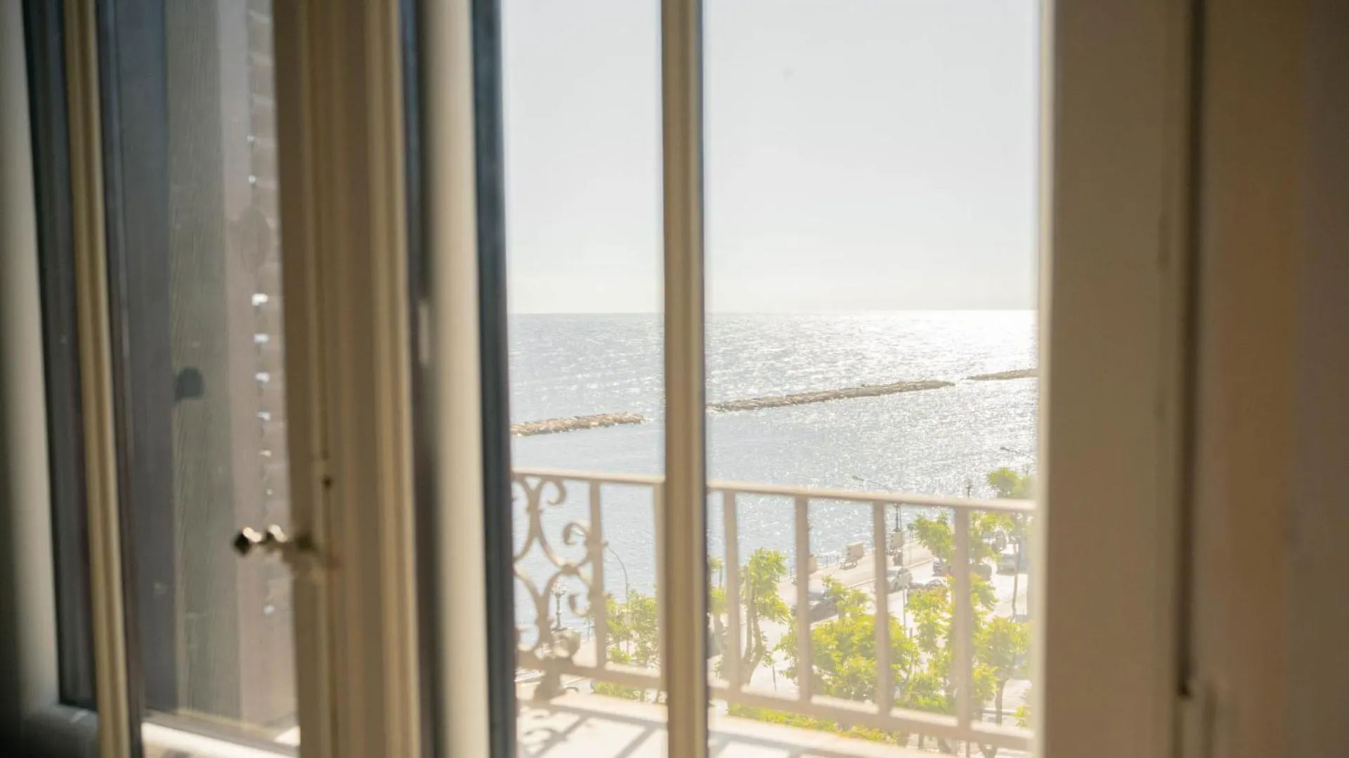 アパート バーリ8 Archi Sul Mare Exclusive Ferris Wheel Viewアパートメント イタリア